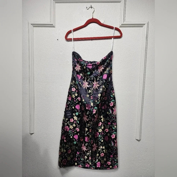 Lulu's Make a Move Black Satin Floral Jacquard Strapless Midi Dress Party - Picture 10 of 10